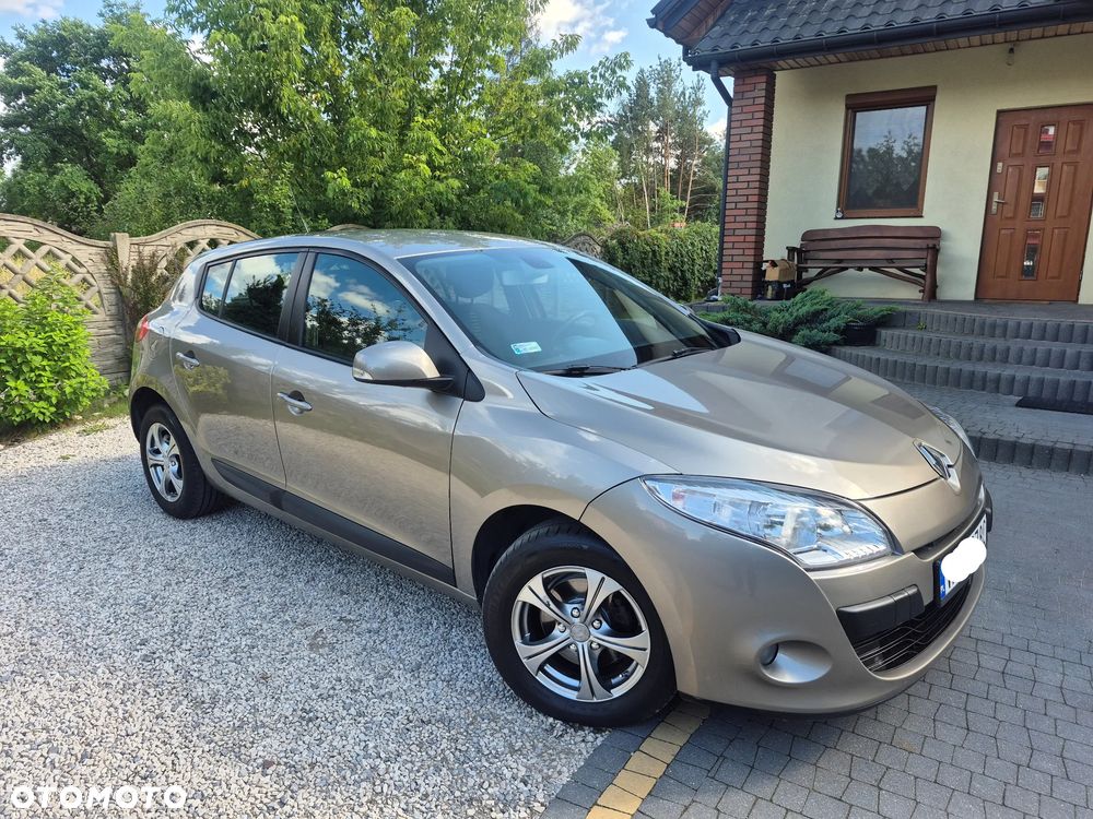 Renault Megane 1.6 16V Dynamique - 3