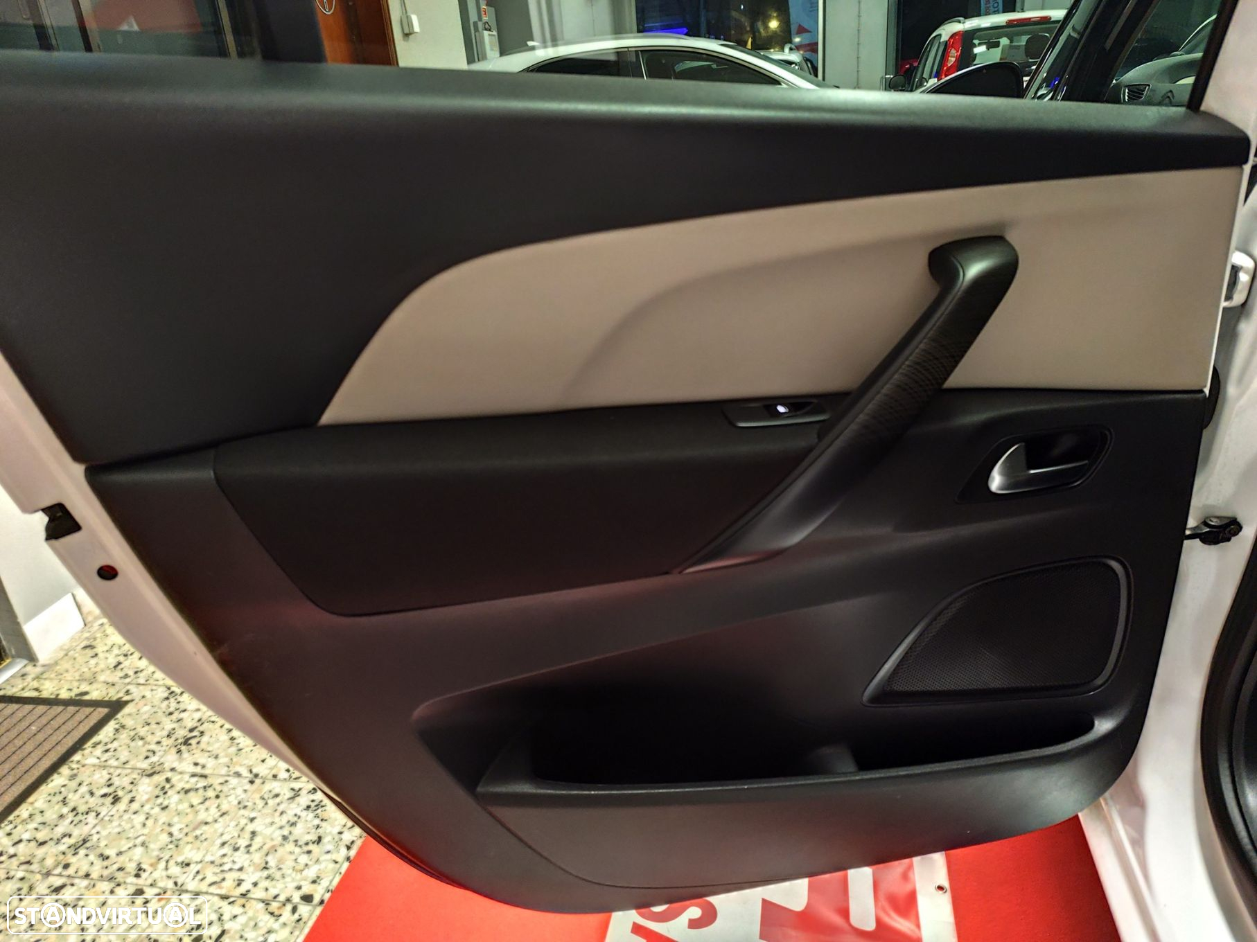 Citroën Grand C4 Spacetourer 1.5 BlueHDi Origins - 30
