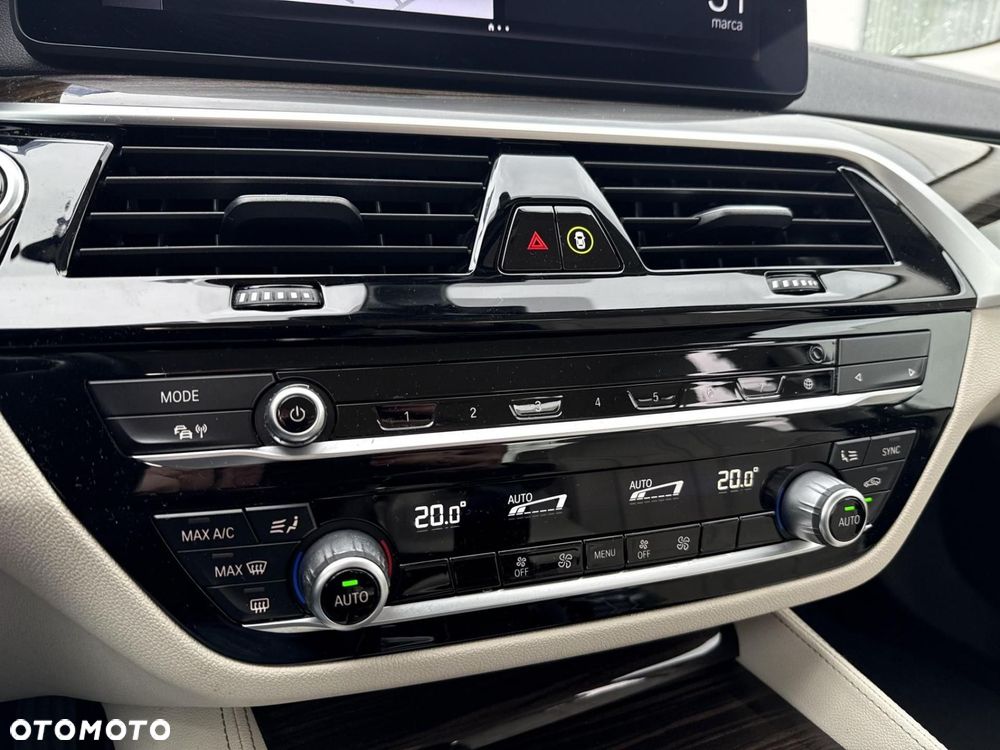 BMW Seria 5 - 13