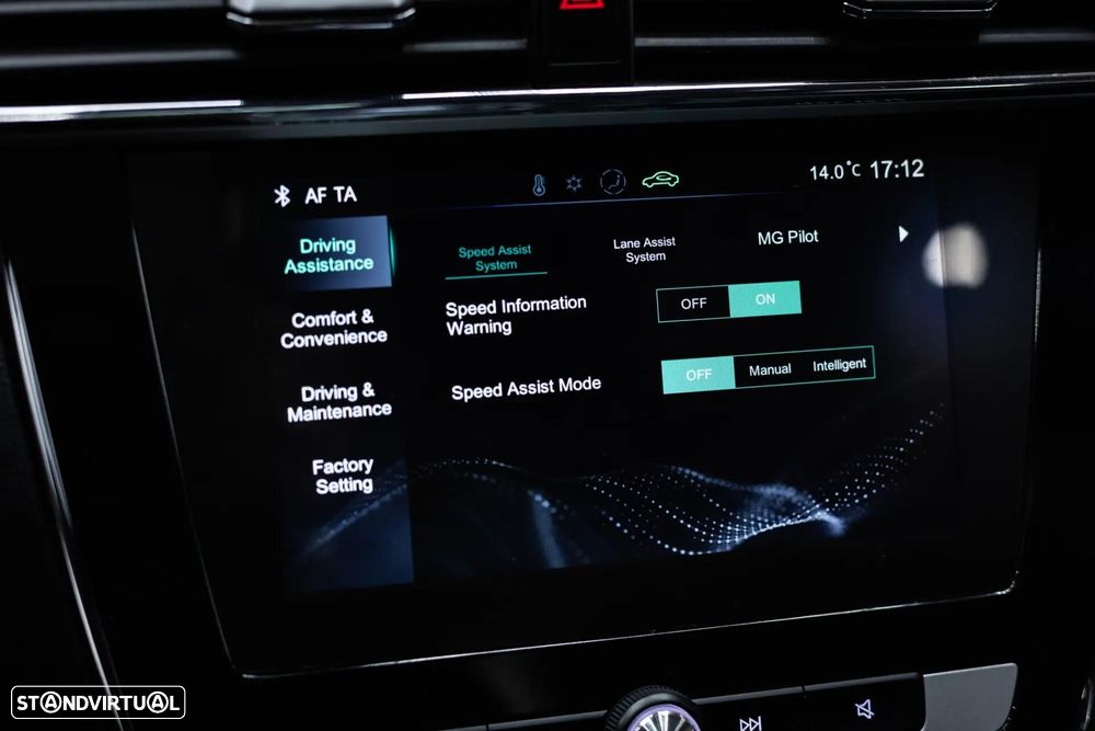 MG ZS EV 44.5 kWh Luxury - 53