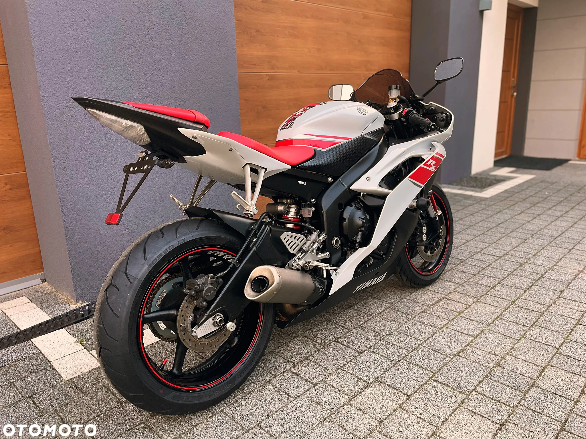 Yamaha R6 - 3