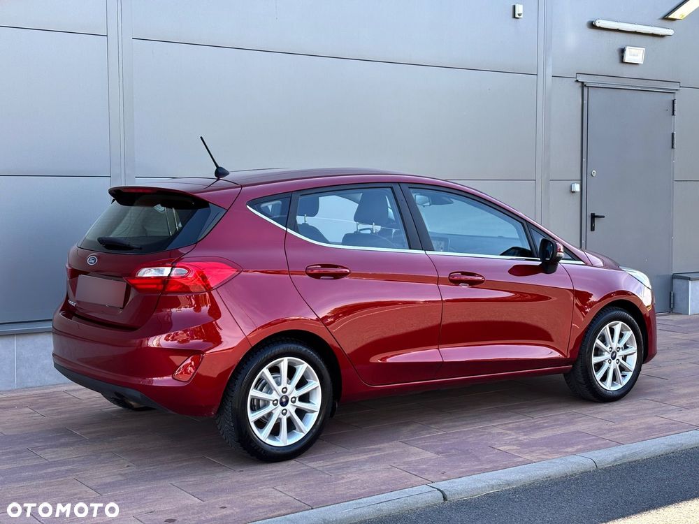 Ford Fiesta 1.1 S&S TITANIUM - 4