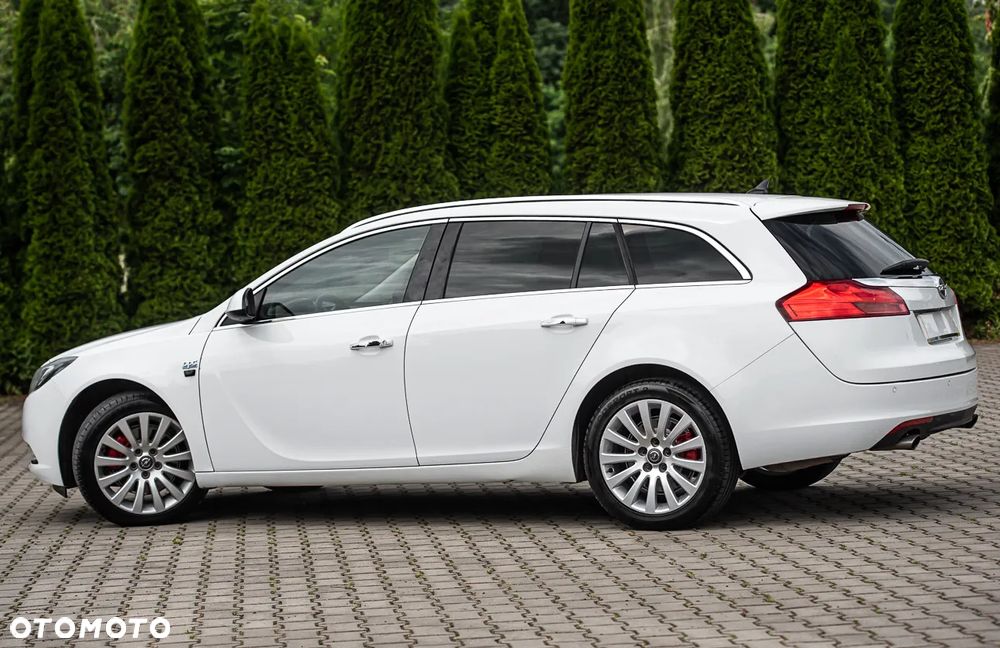 Opel Insignia 2.0 Turbo - 10