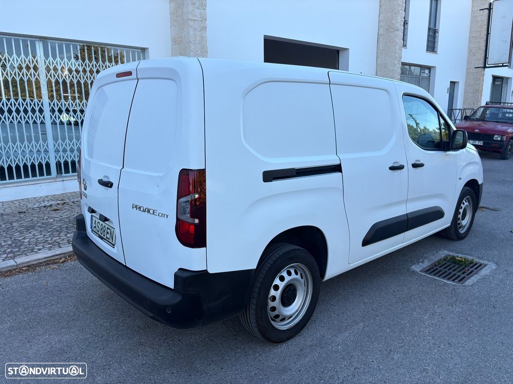 Toyota Proace City L2 LONGA - 4