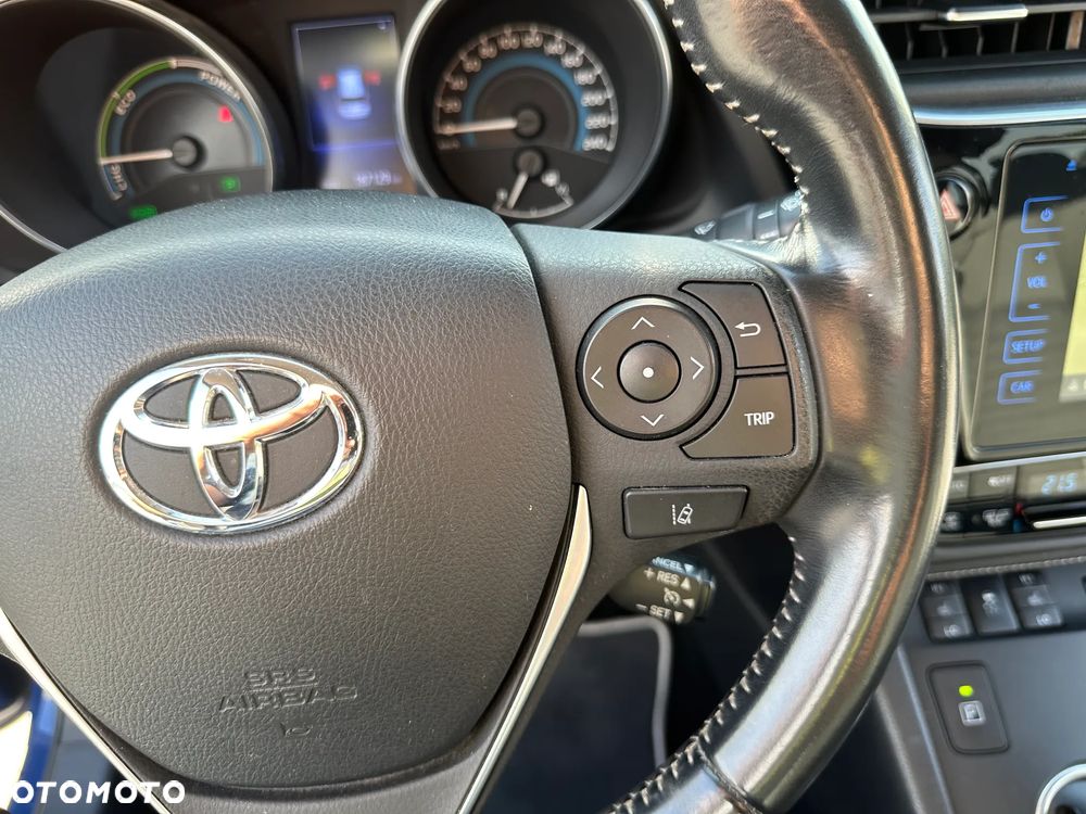 Toyota Auris - 13