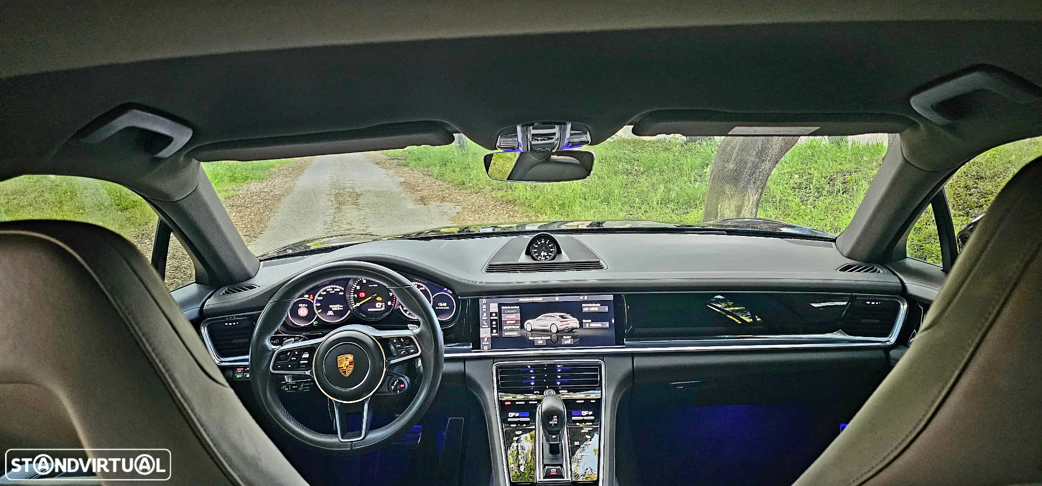 Porsche Panamera Sport Turismo 4 E-Hybrid - 31
