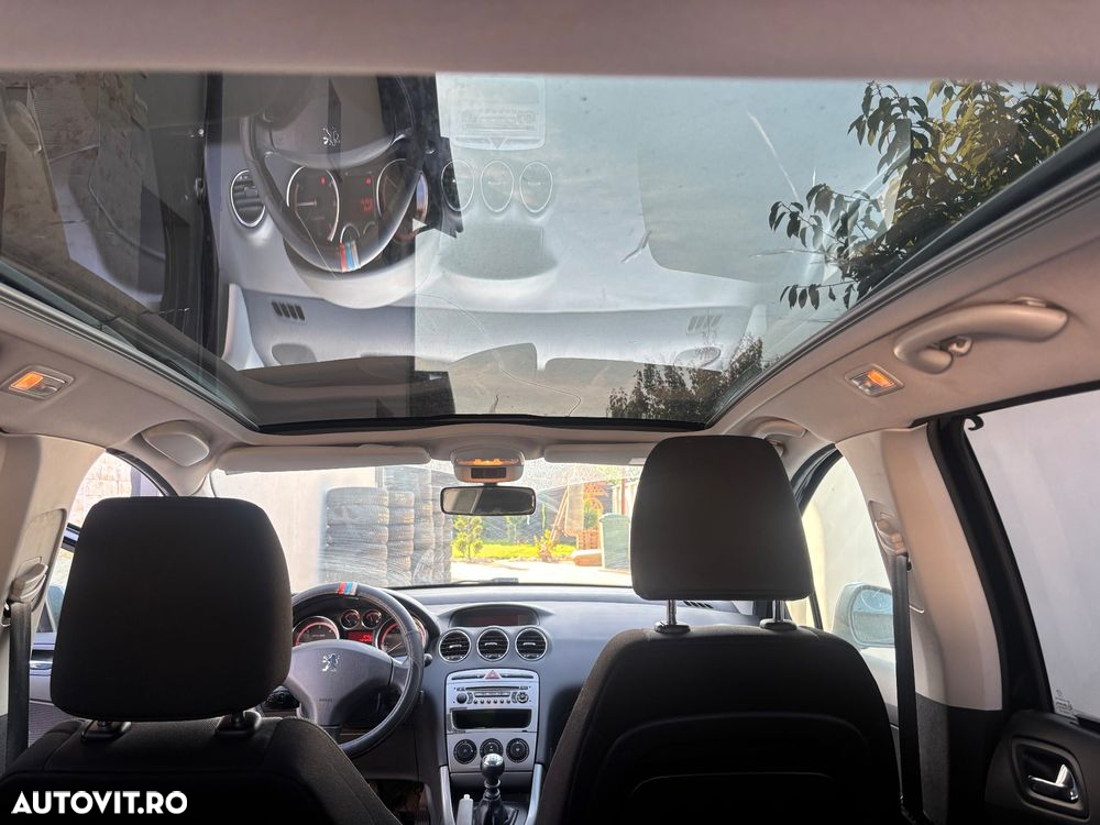 Peugeot 308 HDi FAP 110 Premium - 8