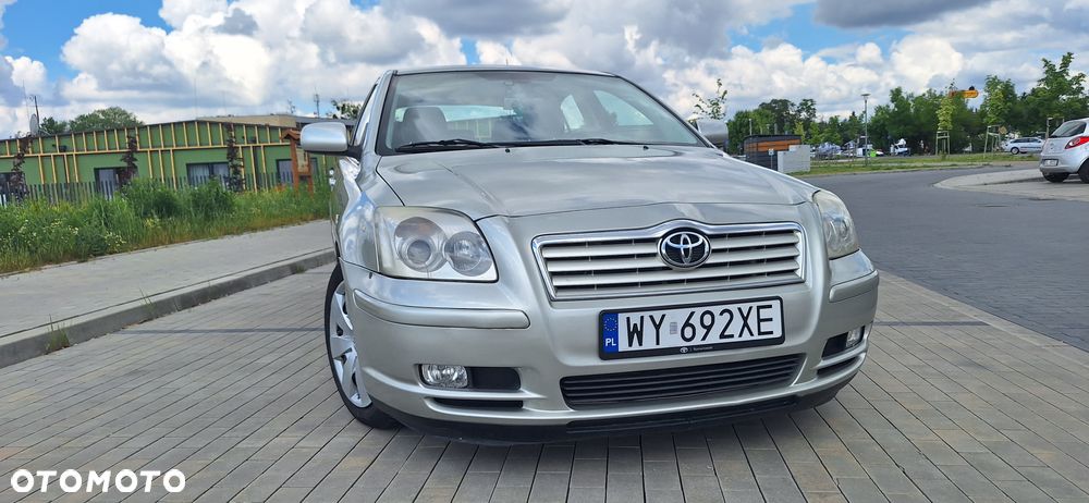 Toyota Avensis 2.0 VVT-i Automatik Sol - 9