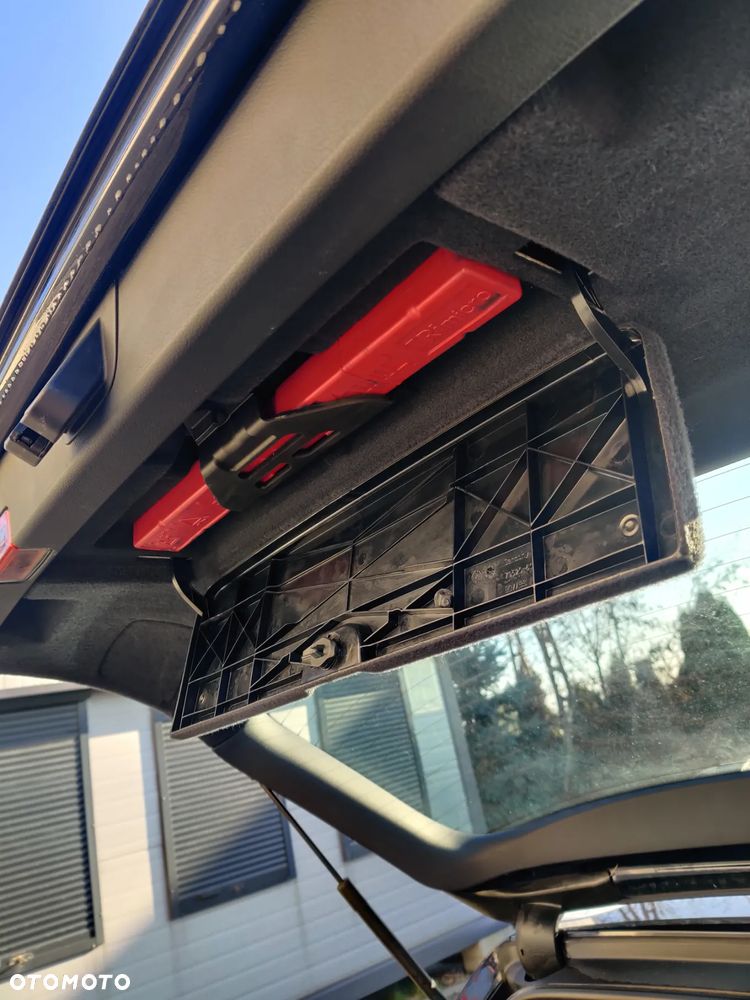 Audi A4 Avant 2.0 TDI - 11