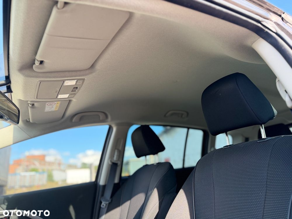 Mazda 5 1.8 Exclusive + - 17