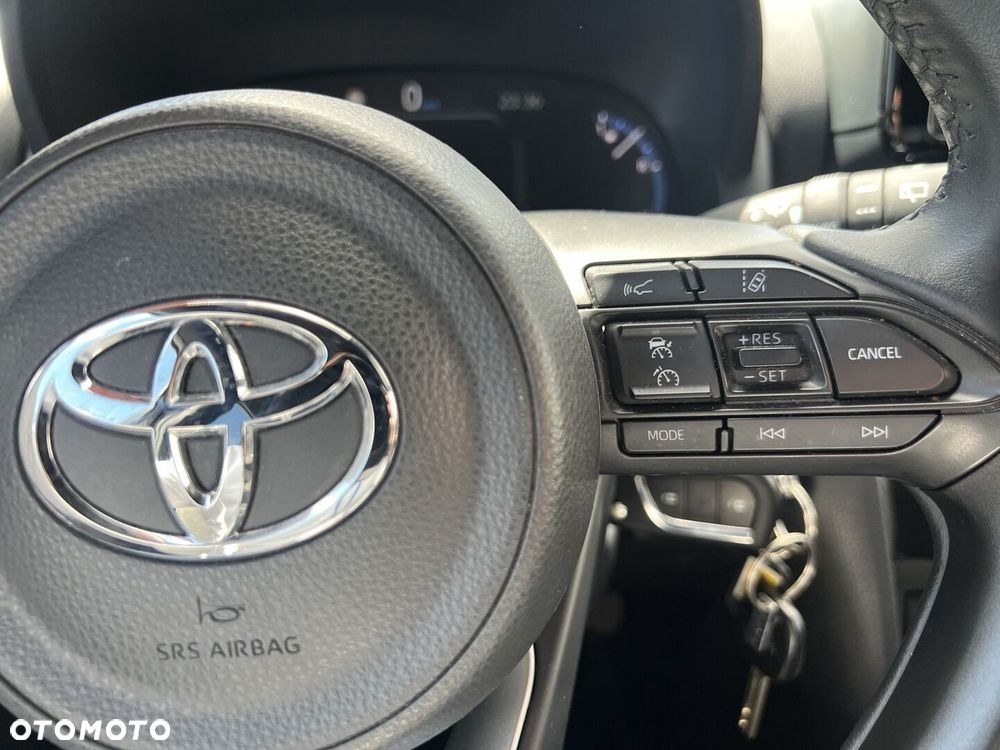 Toyota Yaris Cross Hybrid 1.5 Comfort - 16