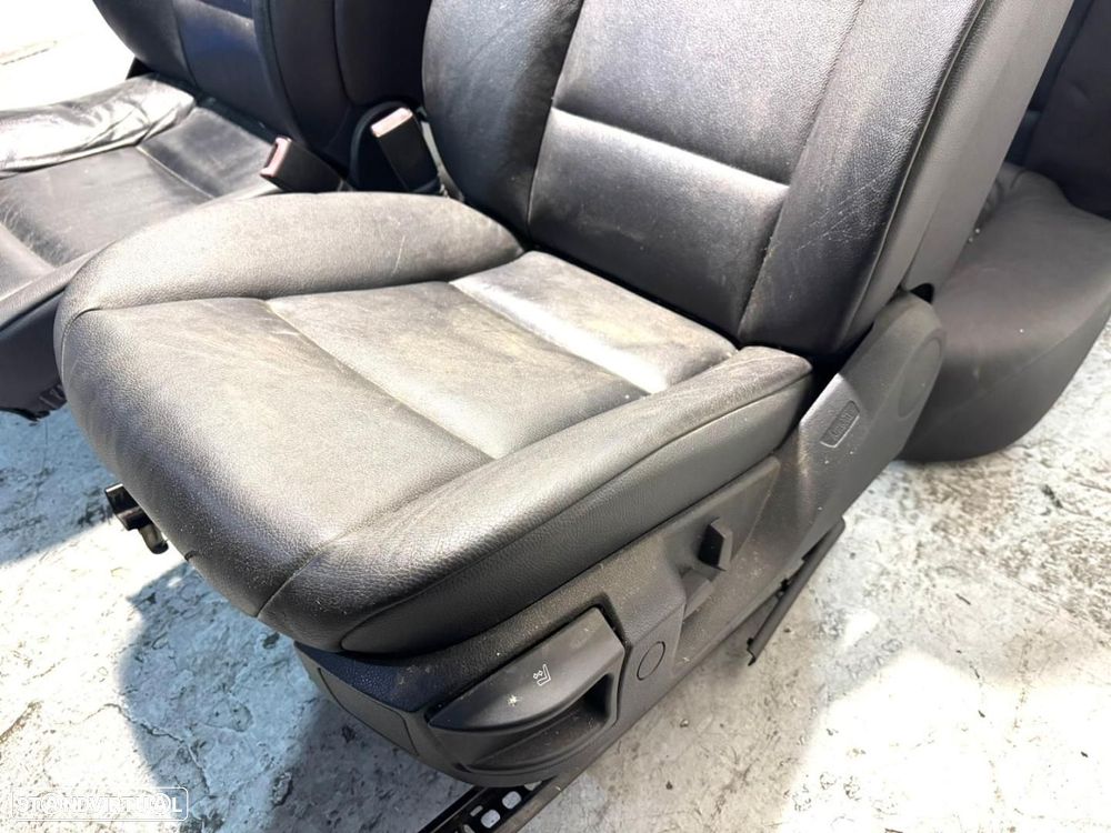 Conjunto de Bancos Elétricos em Pele Aquecidos BMW 5 (F10) 520 d - 7