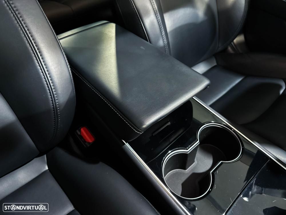 Tesla Model 3 Long-Range Dual Motor AWD - 34