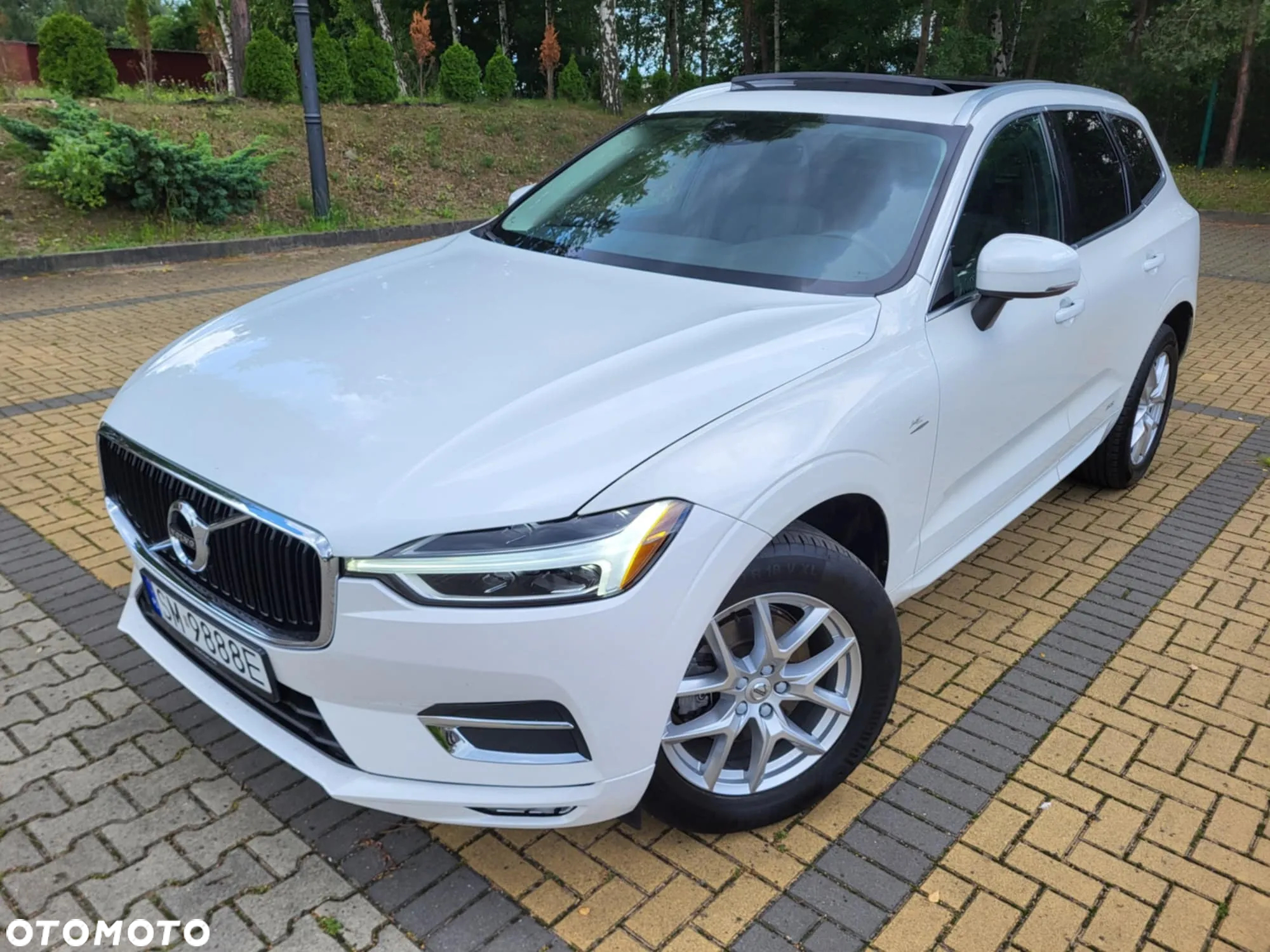 Volvo XC 60 T5 Momentum Pro - 10