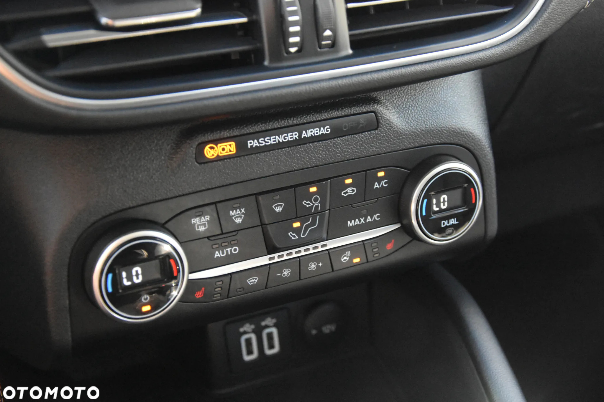 Ford Kuga 2.0 EcoBlue Hybrid VIGNALE - 14