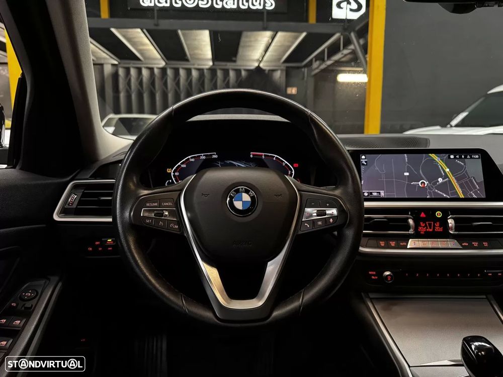 BMW 318 d Touring Auto - 18