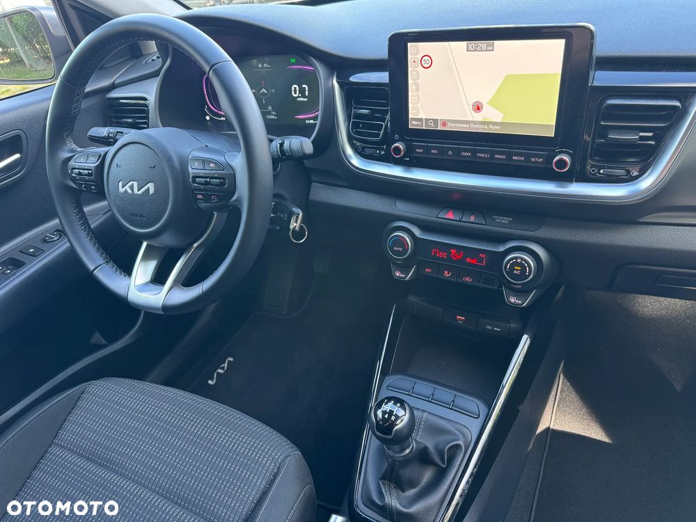 Kia Stonic - 28