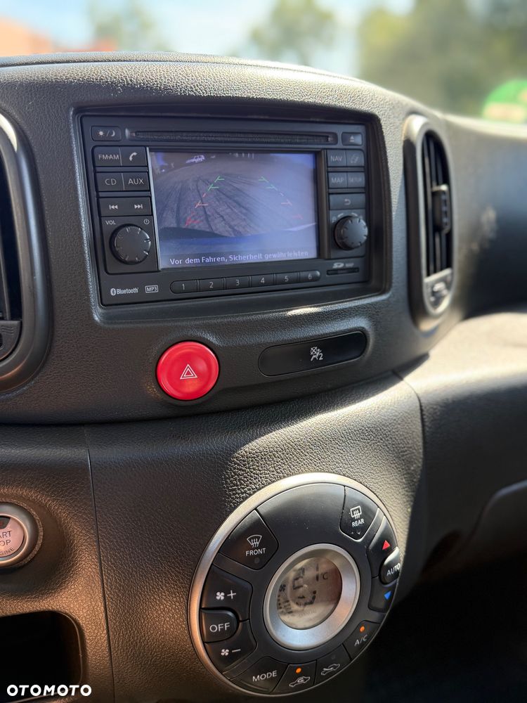 Nissan Cube - 12