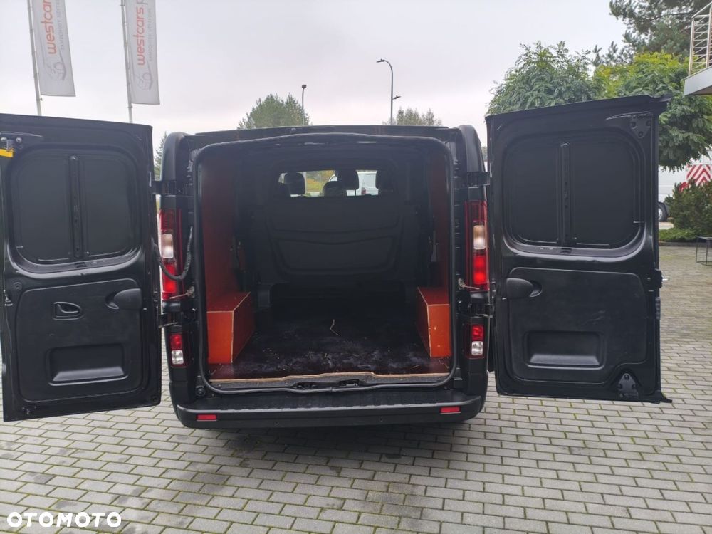 Renault Trafic - 26