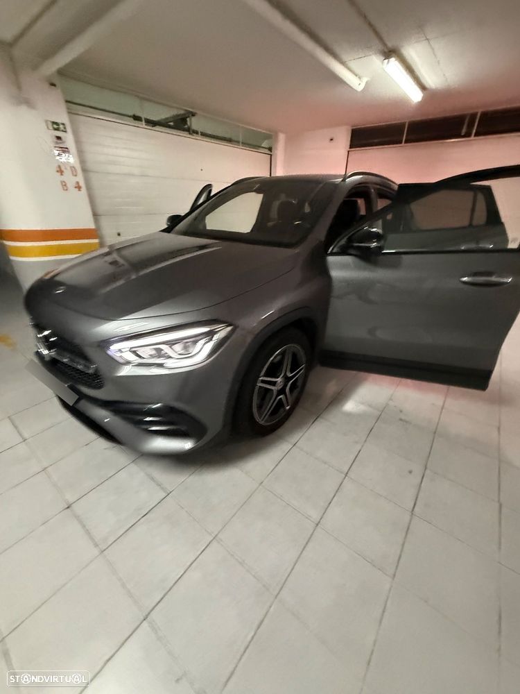 Mercedes-Benz GLA 180 d AMG Line - 9