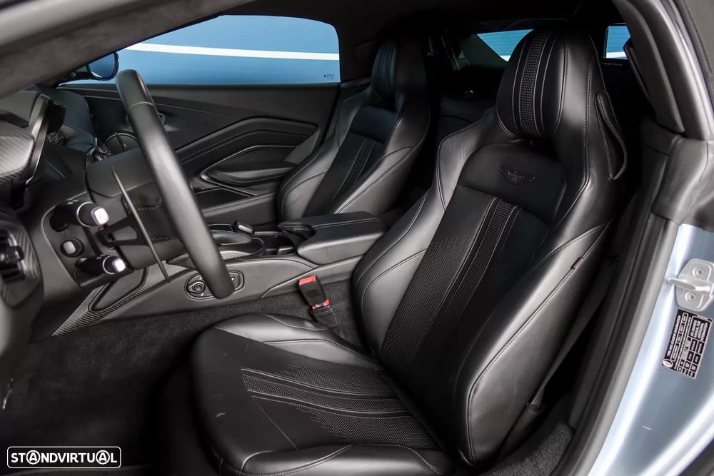 Aston Martin Vantage Roadster V8 - 13