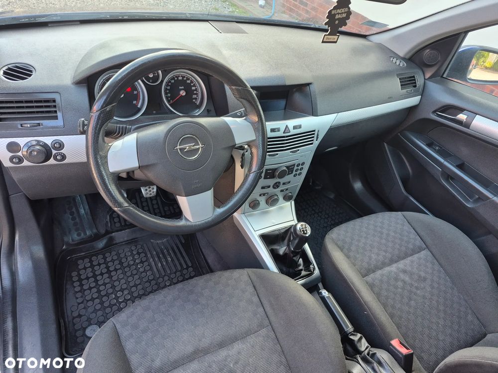 Opel Astra 1.7 CDTI 111 - 8