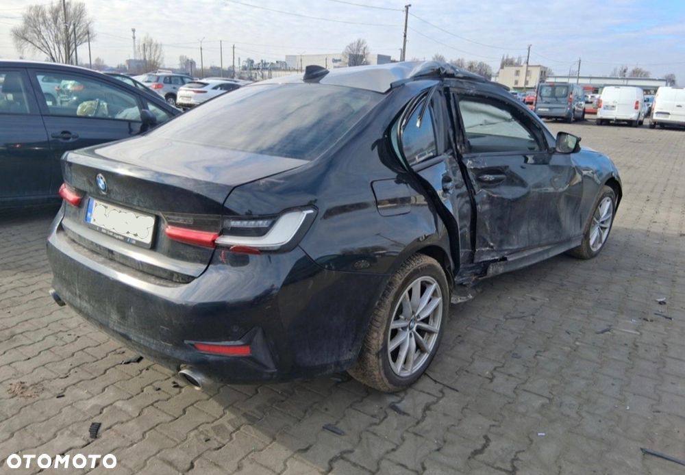 BMW Seria 3 318i Sport - 7