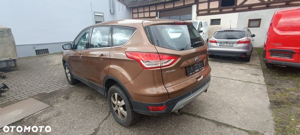 Ford Kuga 2.0 TDCi 4x4 Titanium - 3