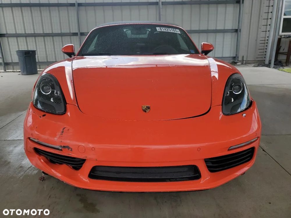 Porsche Boxster - 4