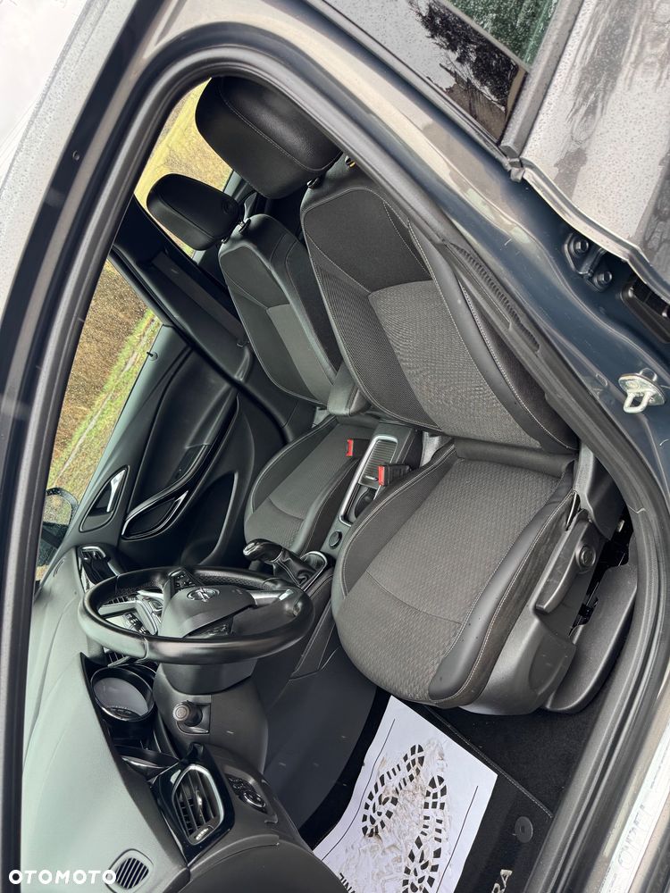 Opel Astra 1.6 CDTI Active - 19