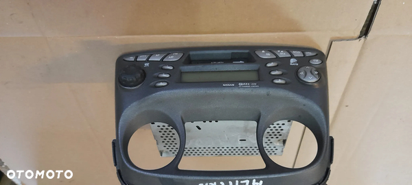 Nissan Almera  Radioodtwarzacz