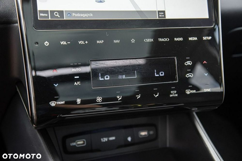 Hyundai Tucson 1.6 CRDi 48V-Hybrid 4WD DCT Select - 22
