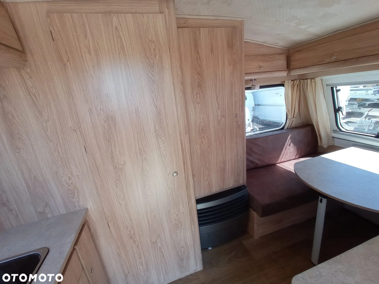 Niewiadów DOSTAWA! WYPRZEDAŻ! Przyczepa kempingowa Niewiadówka N126NT z termą elektryczną i wyposażeniem dodatkowym. DOSTĘPNA OD RĘKI! DMC 750kg, kat. B - 8