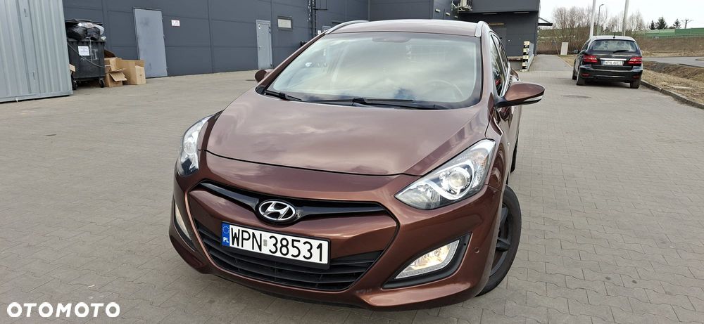 Hyundai i30 1.6 GDI Style - 28