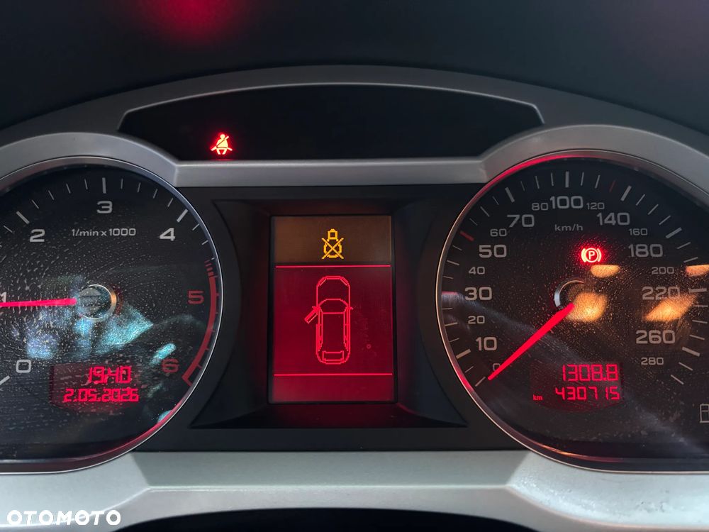 Audi A4 Allroad - 22