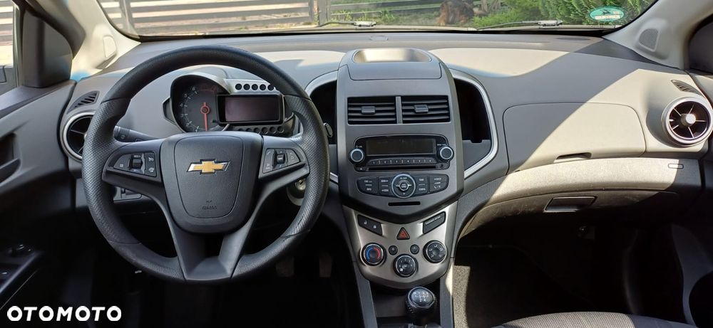 Chevrolet Aveo 1.4 LTZ - 9