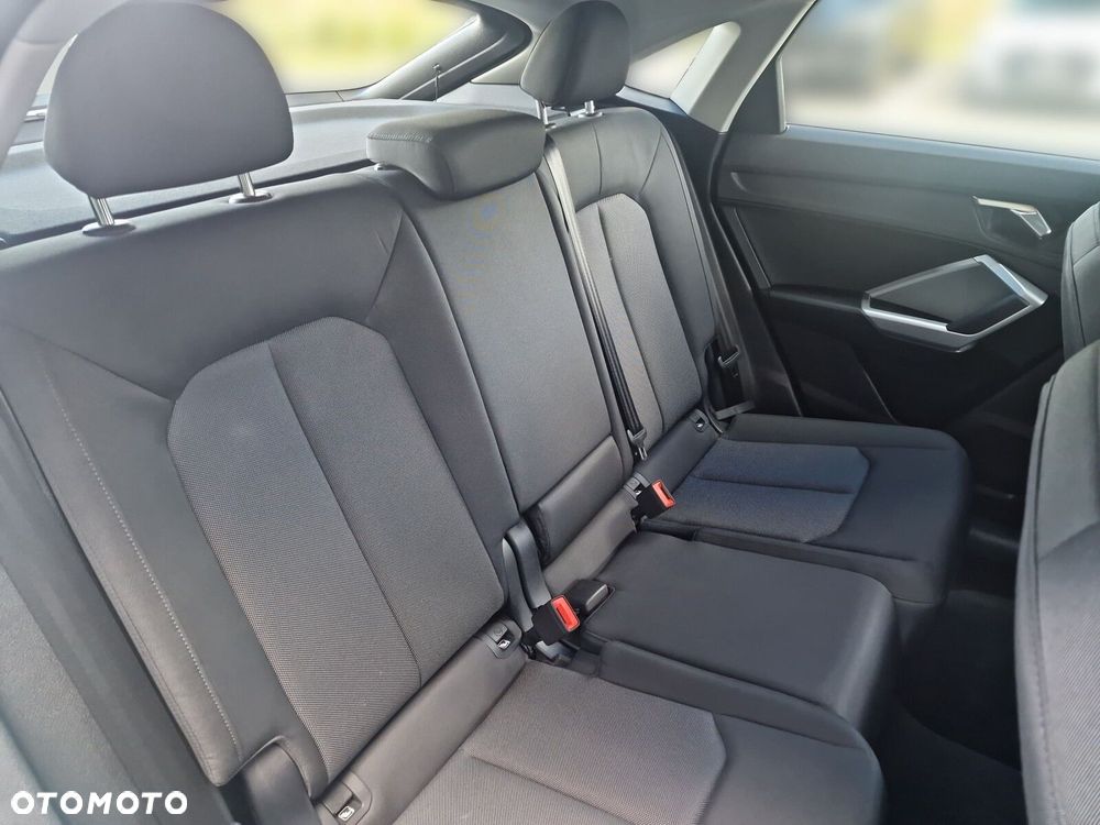Audi Q3 Sportback 35 TFSI mHEV S tronic - 13