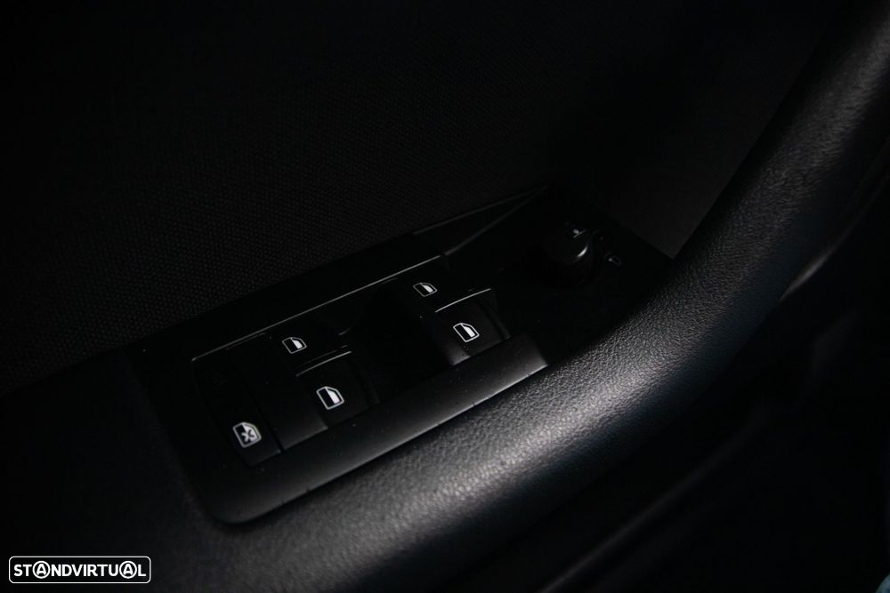 Audi A3 Sportback 1.6 TDI Attraction - 24