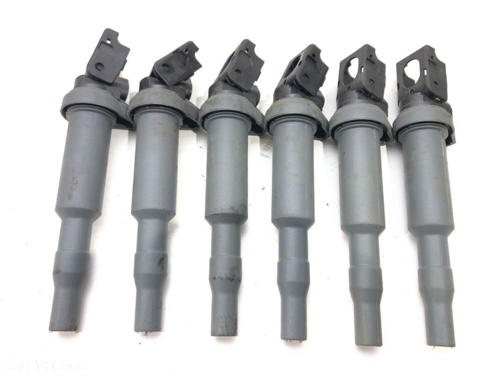 CEWKA ZAPŁONOWA KOMPLET - 260.00 PLN - BMW 5 (E60) 2003 - 2010 525 i 160 kW [218 KM] benzyna 2005 - - 2