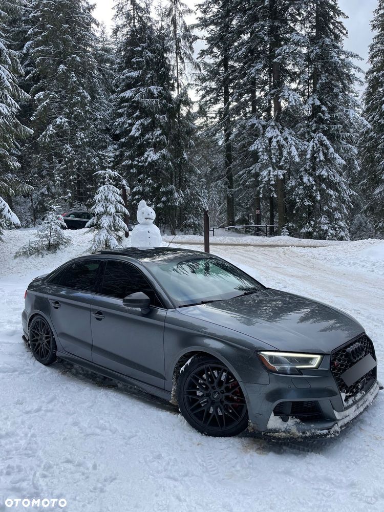 Audi S3 S tronic - 18