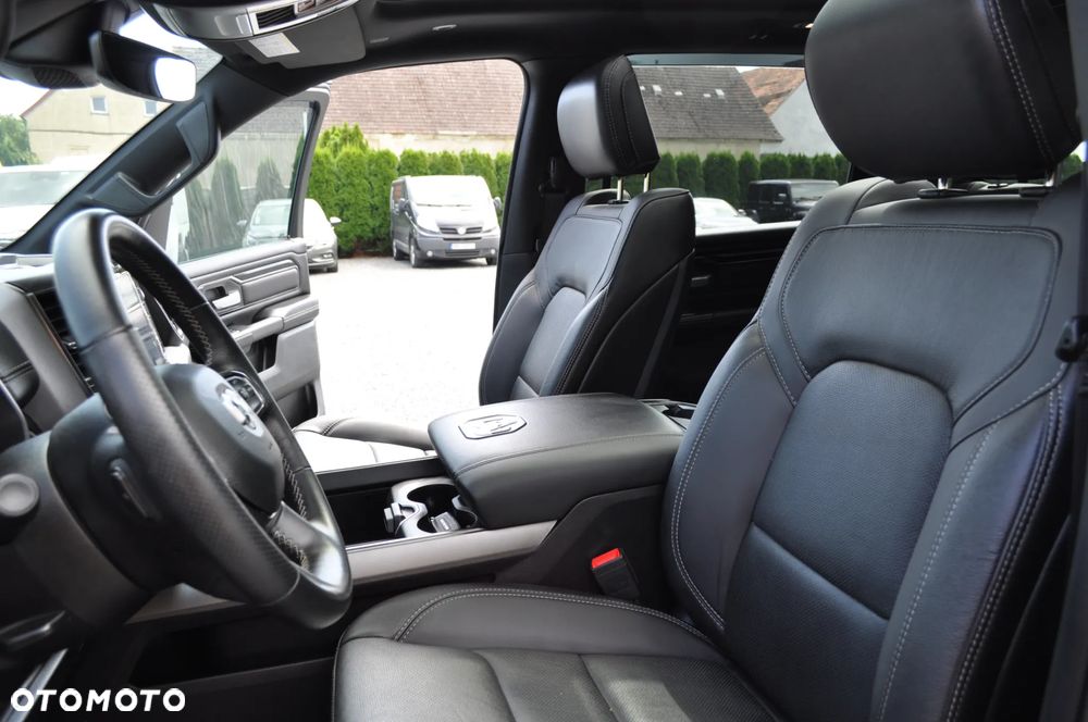 RAM 1500 5.7 Crew Cab Longbed Laramie Sport - 27