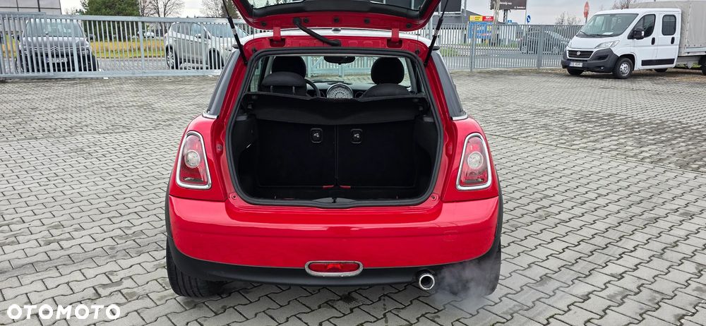 MINI Cooper D 50 Mayfair - 16