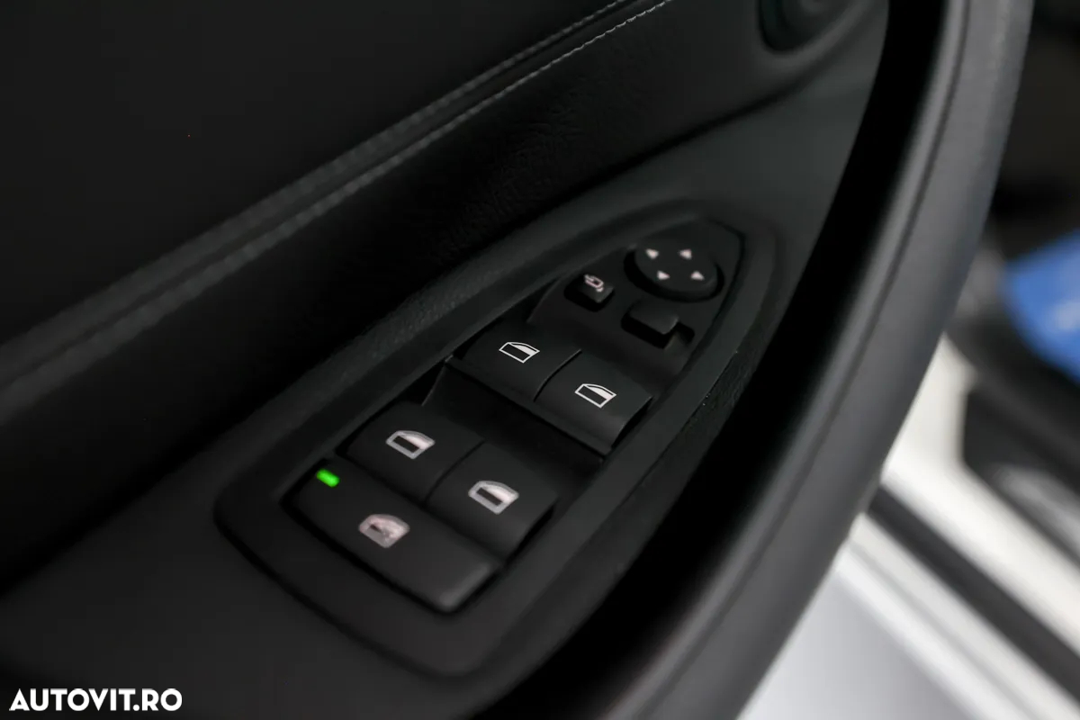 BMW X1 sDrive18i Aut. xLine - 15