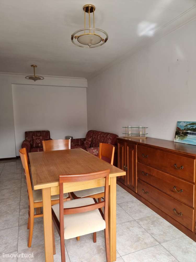 Apartamento T1+1 | Metro Santo Ovídio | Vila Nova de Gaia - Grande imagem: 3/12