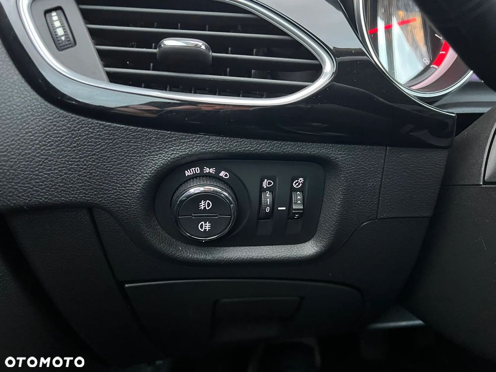 Opel Astra 1.4 Turbo Sports Tourer Dynamic - 14