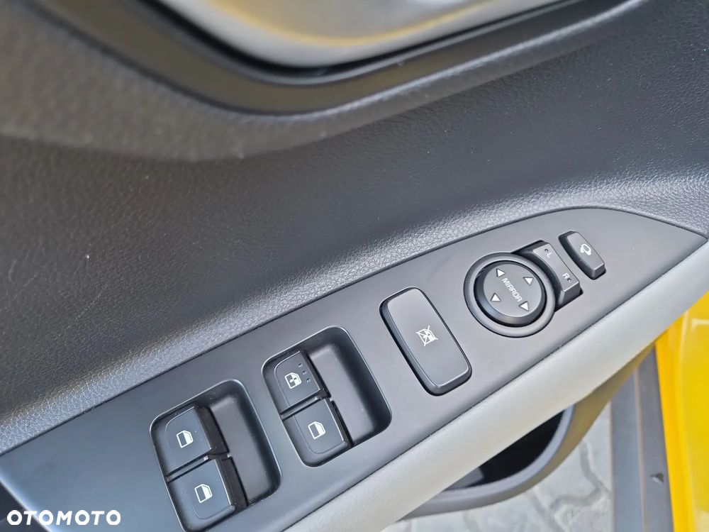 Kia Stonic 1.0 T-GDI MHEV L Business Line DCT - 11