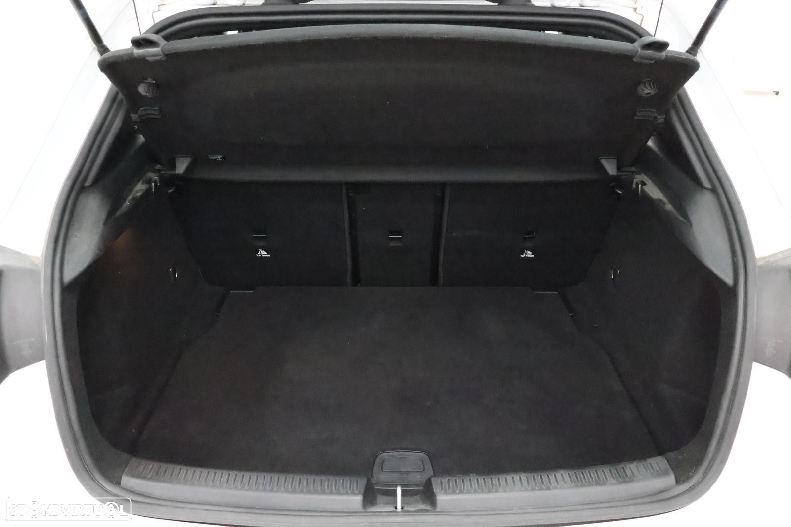 Mercedes-Benz A 200 AMG Line Aut. - 6