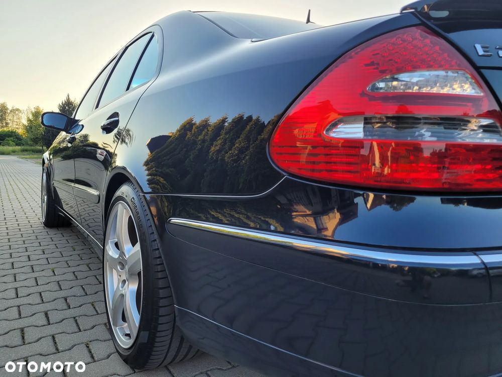 Mercedes-Benz Klasa E 500 Avantgarde - 12