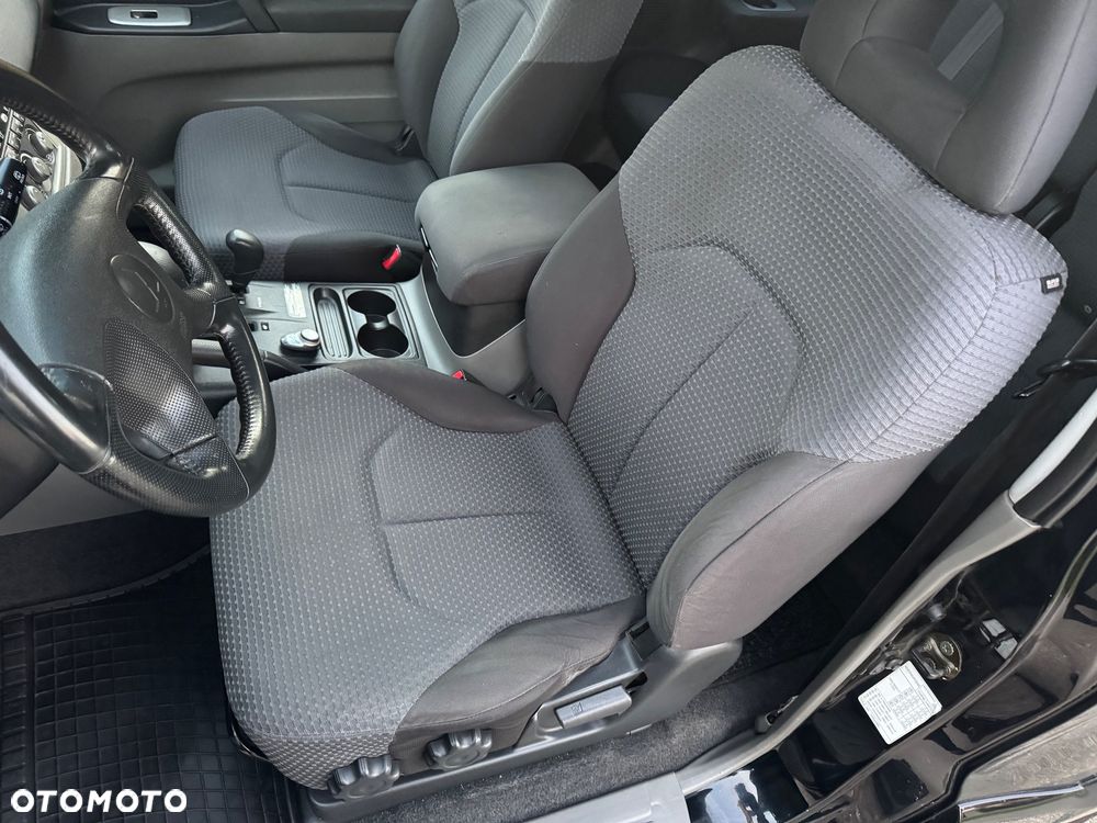 Mitsubishi Pajero 3.2 DI-D Automatik Liberty - 27
