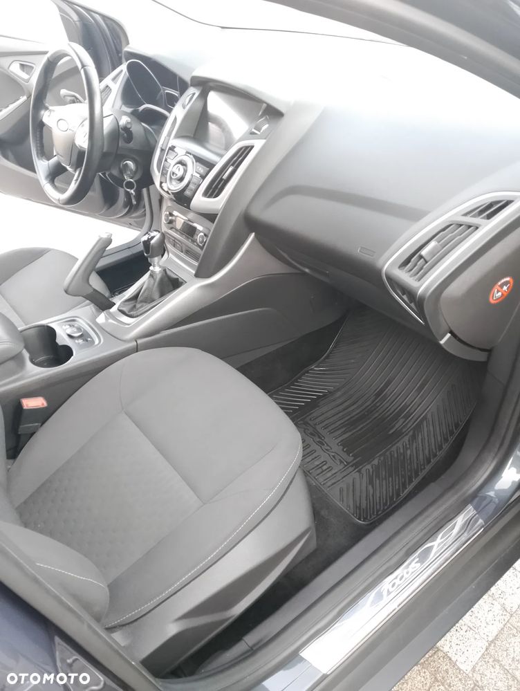 Ford Focus 2.0 TDCi Titanium - 24